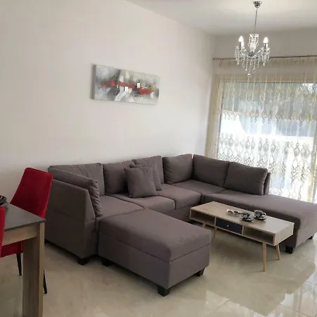 Galini's Modern Townhouse Appartamento *