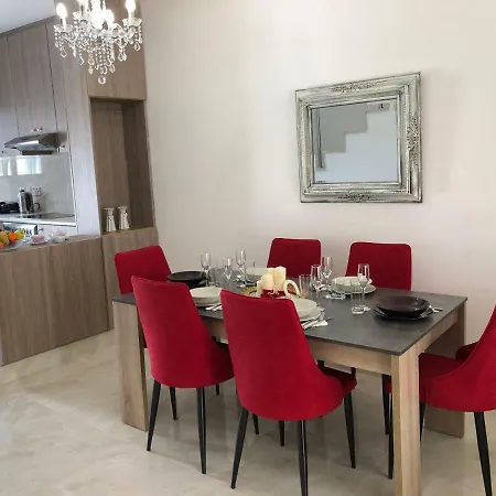 Appartamento Galini's Modern Townhouse *