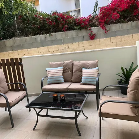 Appartamento Galini's Modern Townhouse Paphos